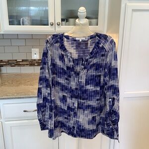 Foxcroft Blue and White Button Up Blouse Size 18W